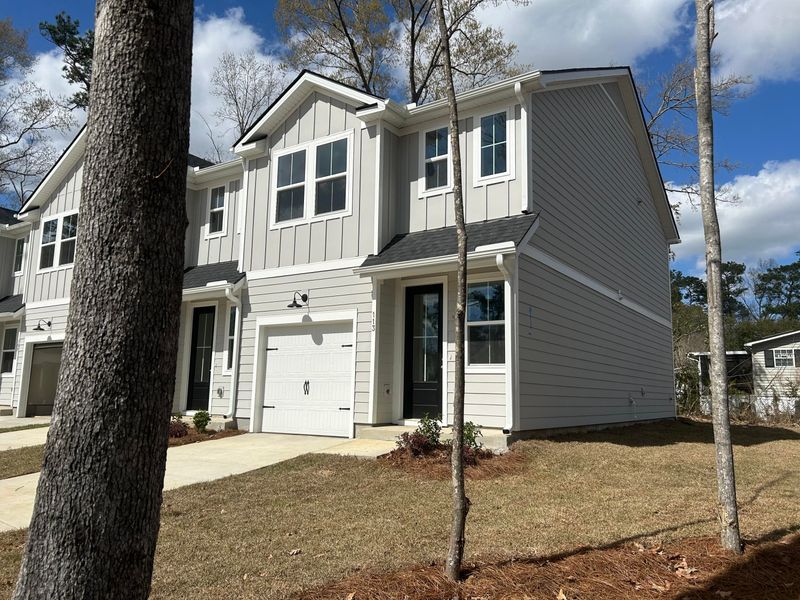 113 Berry Shoals Dr, Summerville, SC 29485