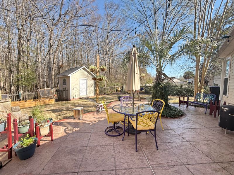 112 Clearview Cir, Goose Creek, SC 29445