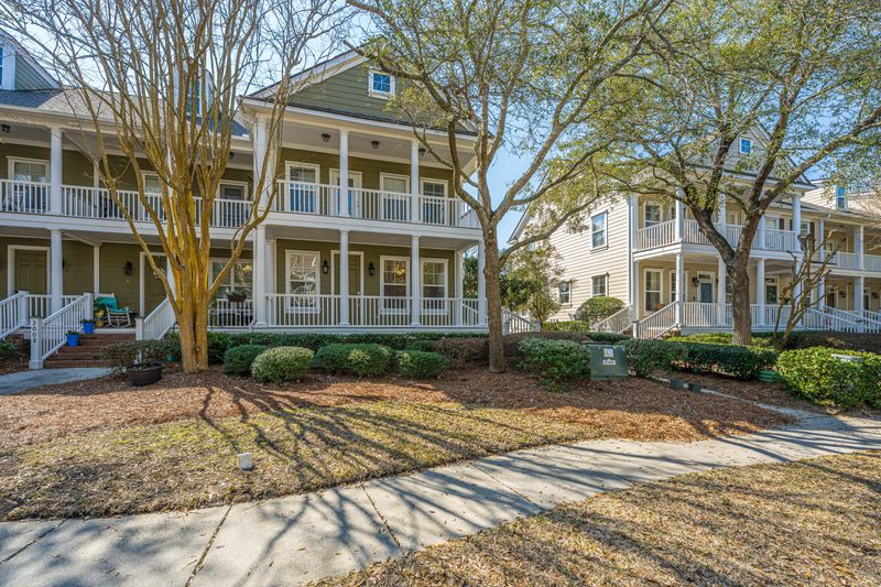 3004 Treadwell St, Mount Pleasant, SC 29466