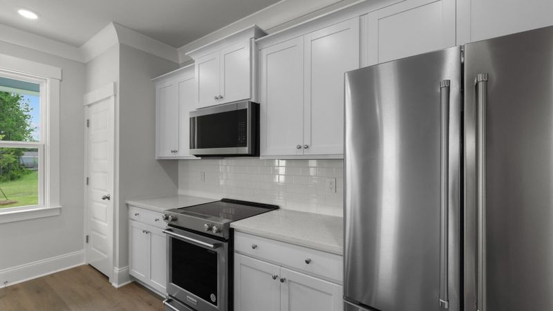 150 Broadstone Dr, Summerville, SC 29486