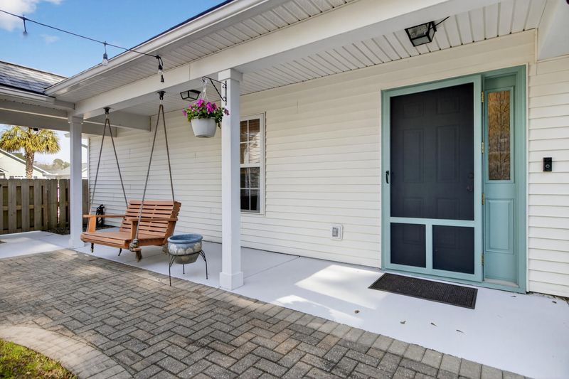 237 Moon Dance Ln, Summerville, SC 29483