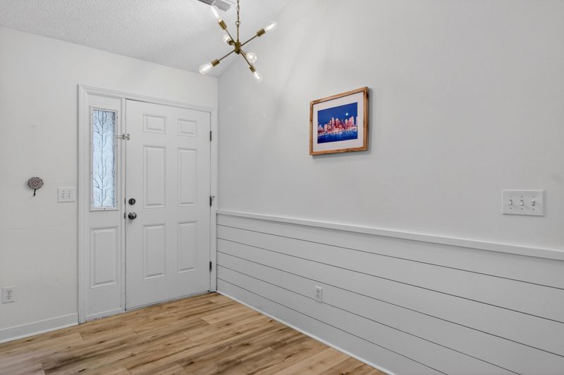 237 Moon Dance Ln, Summerville, SC 29483