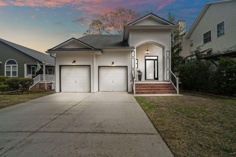848 Harbor Place Dr, Charleston, SC 29412