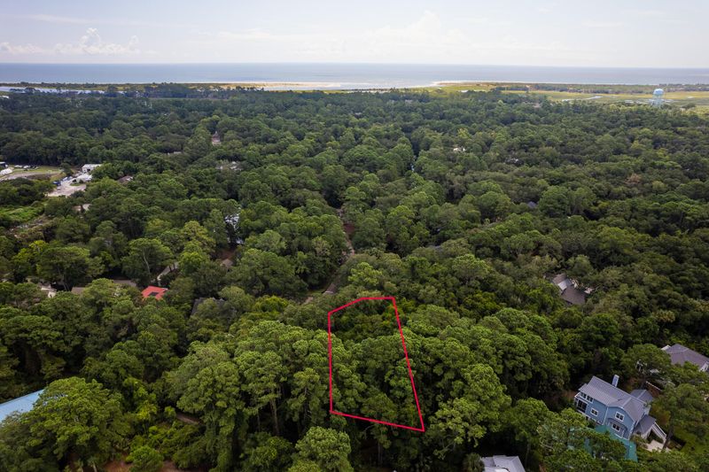 2128 Royal Pine Dr, Seabrook Island, SC 29455