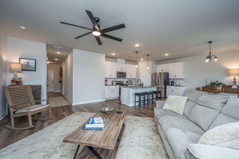 415 Navona Dr, Summerville, SC 29486