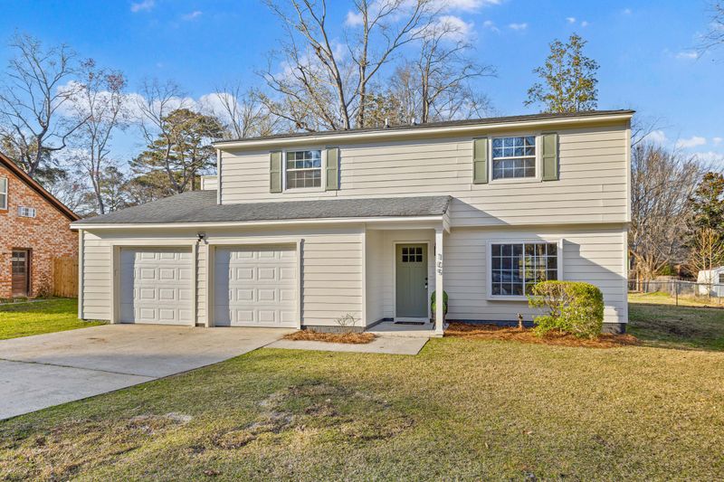 109 Woodthrush Rd, Summerville, SC 29485