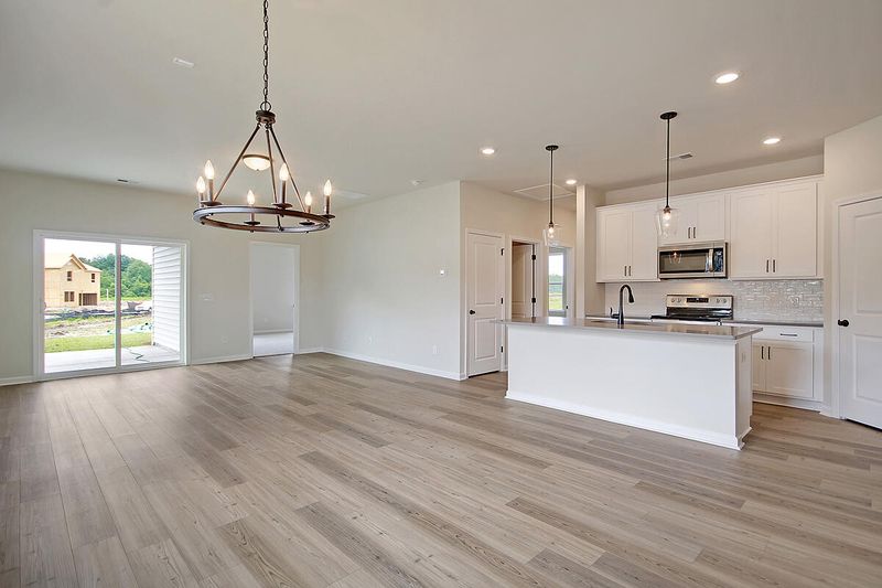 3070 Macaron Ct, Ravenel, SC 29470