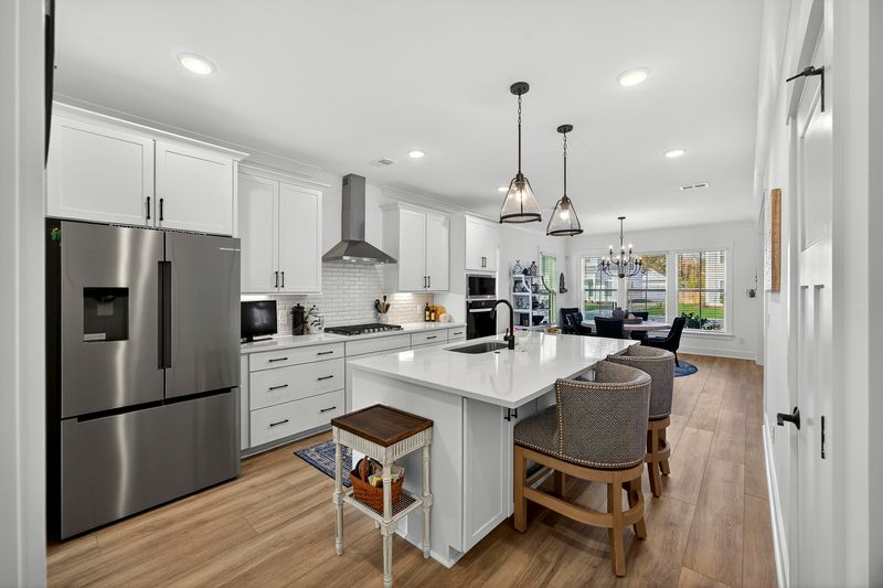 106 Pine Waters Ln, Summerville, SC 29483