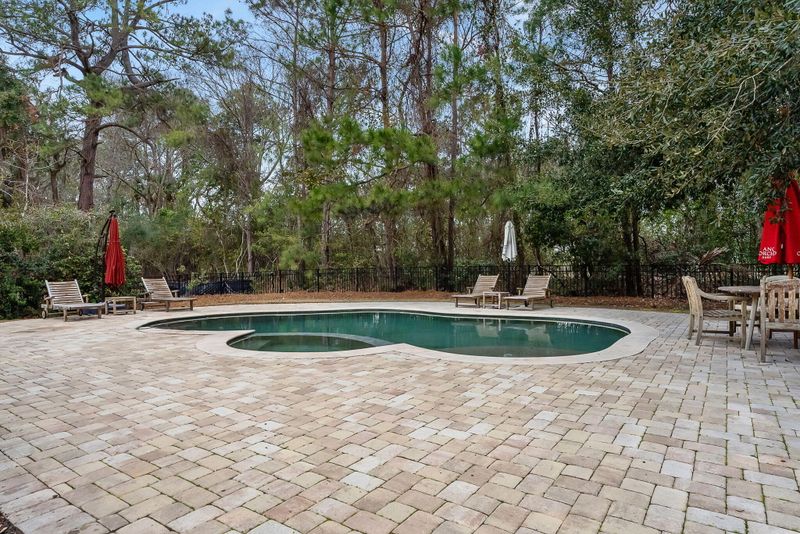 2910 Maritime Forest Dr, Johns Island, SC 29455