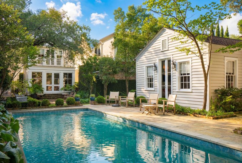 60 Church St, Charleston, SC 29401