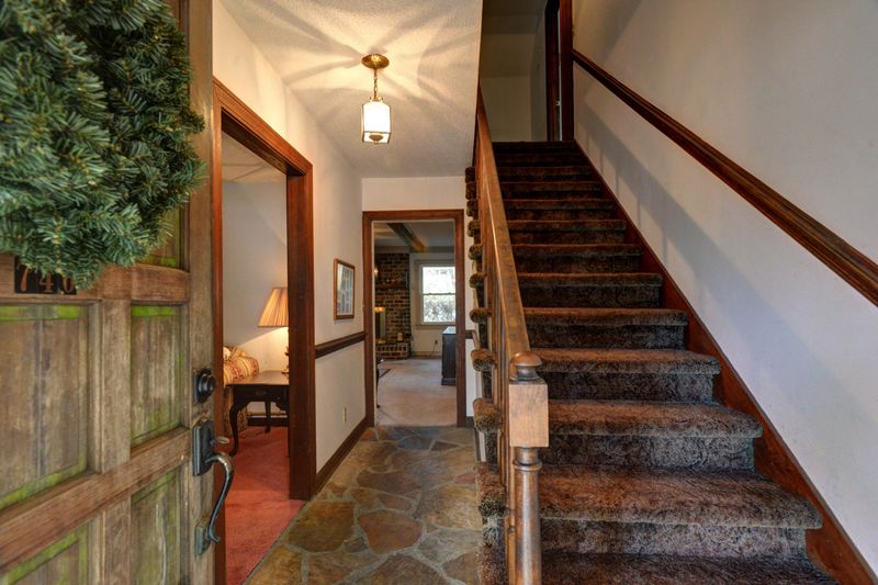 746 Tallwood Rd, Charleston, SC 29412
