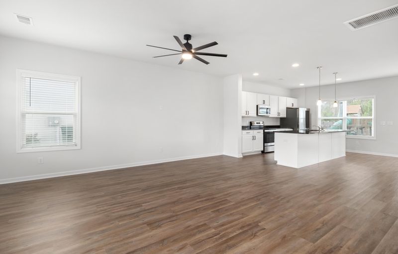 173 Clydesdale Cir, Summerville, SC 29486