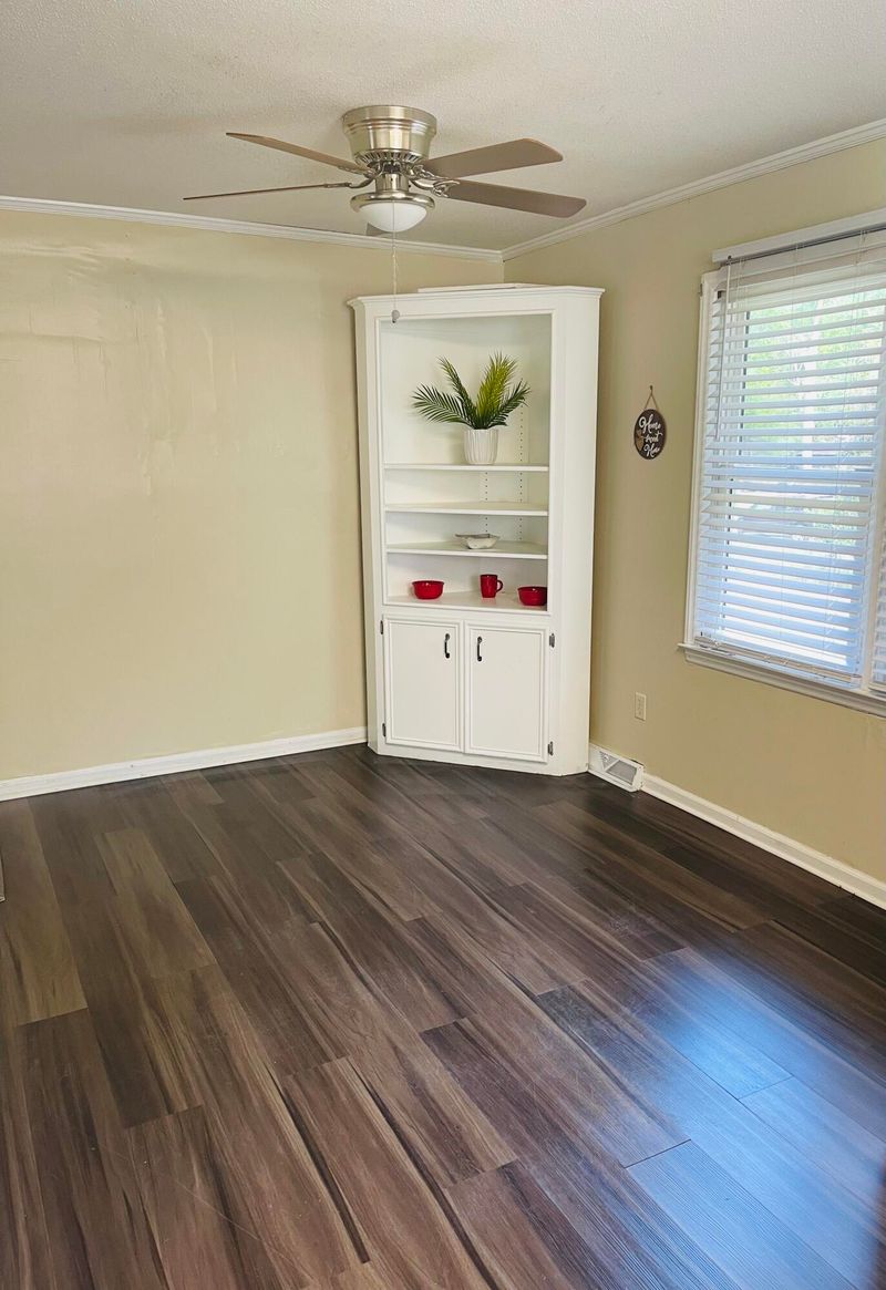 3280 Starlett Ave, North Charleston, SC 29420