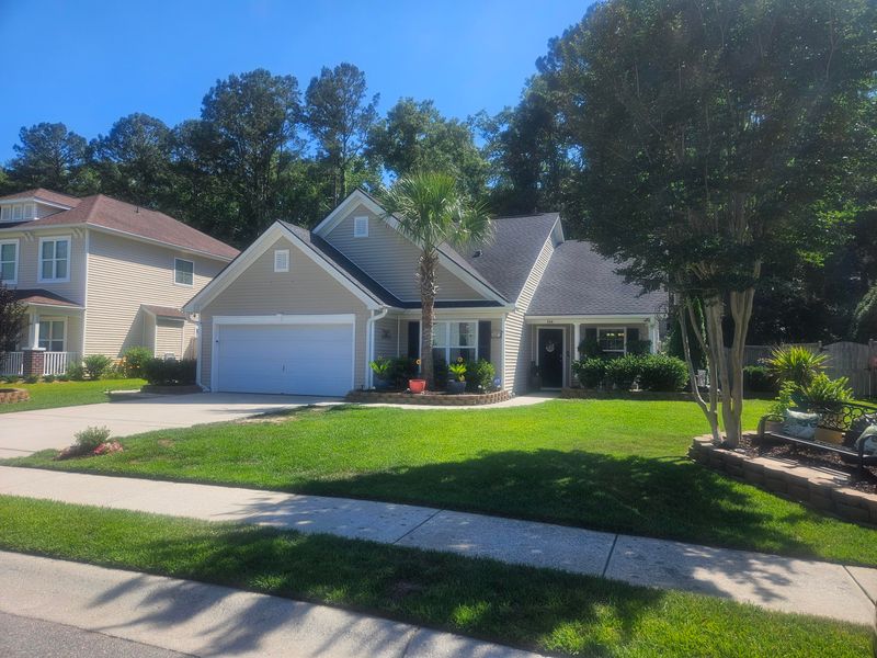 144 Veranda Dr, Summerville, SC 29485