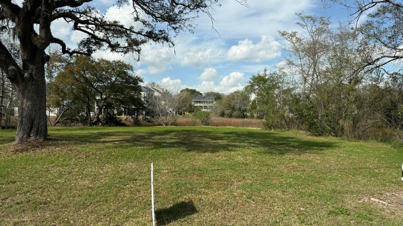 1062 Glenshaw St, North Charleston, SC 29405