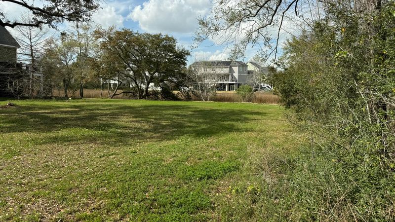 1062 Glenshaw St, North Charleston, SC 29405