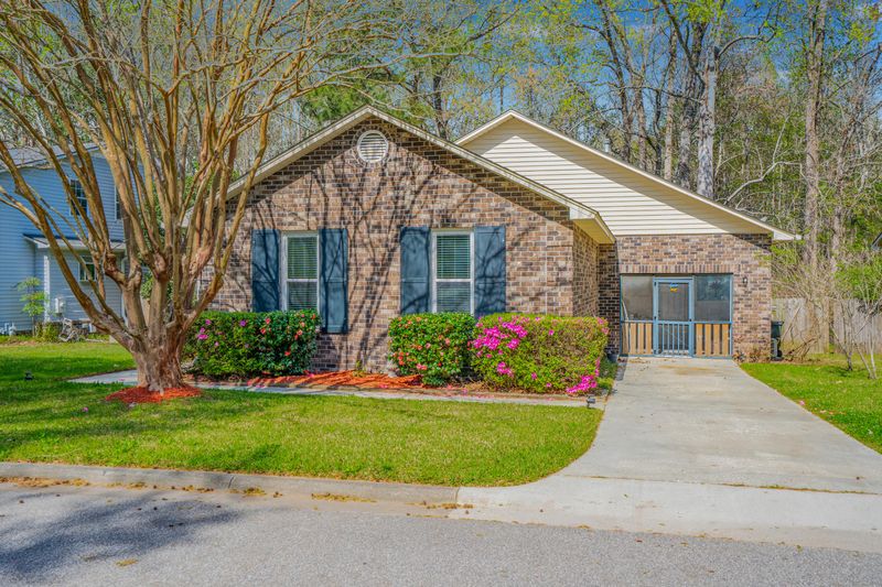 101 Outrigger Ct, Summerville, SC 29485