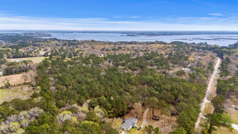 4c Sebago Rd, Meggett, SC 29449