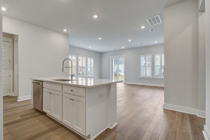 119 Bloomsbury St, Summerville, SC 29486