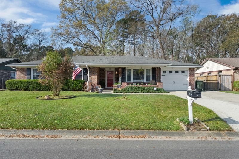 19 Rumson Rd, Goose Creek, SC 29445