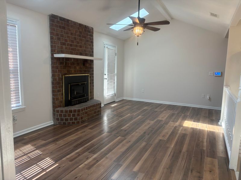 7623 Rosin Dr, North Charleston, SC 29418