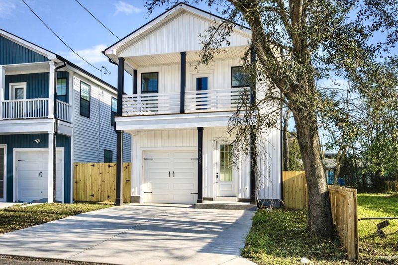 2035 Echo Ave, North Charleston, SC 29405