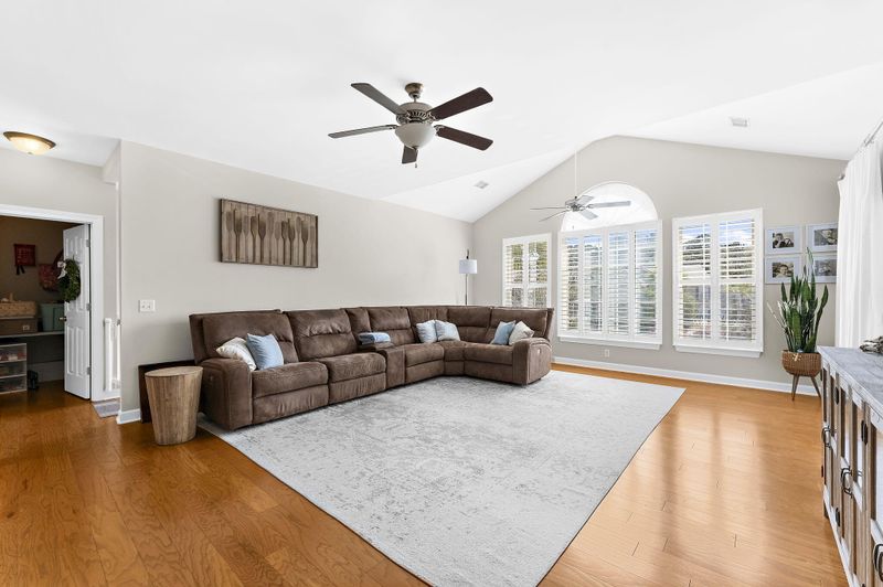1471 Belcourt Ln, Mount Pleasant, SC 29466