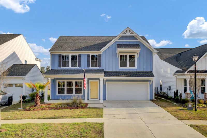 1528 Homecoming Blvd, Ravenel, SC 29470