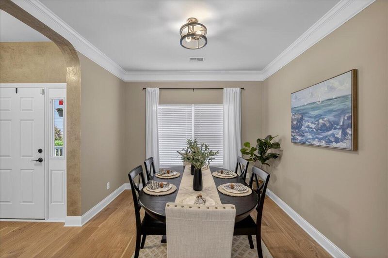 101 Chancellors Dr, Summerville, SC 29485