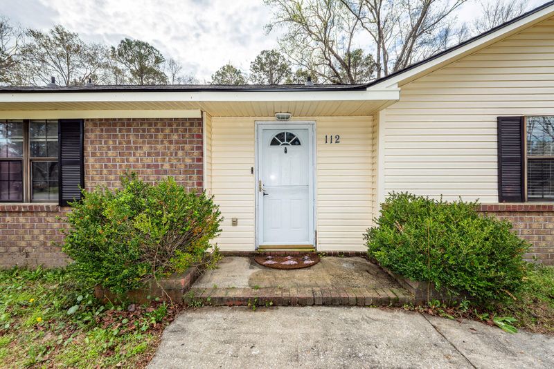 112 Fripp Ln, Summerville, SC 29483