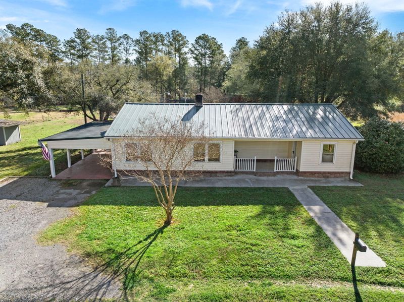 122 George Ln, Bonneau, SC 29431