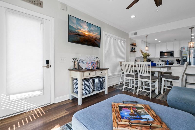 126 Jungle Rd #7b, Edisto Island, SC 29438