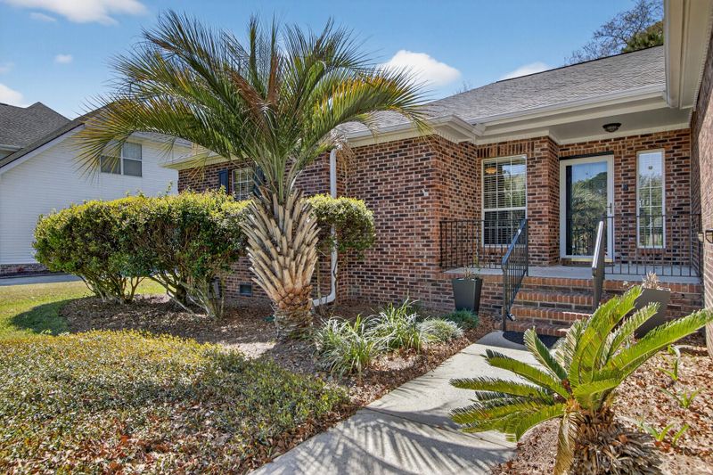 611 Fisherman's Bend, Mount Pleasant, SC 29464