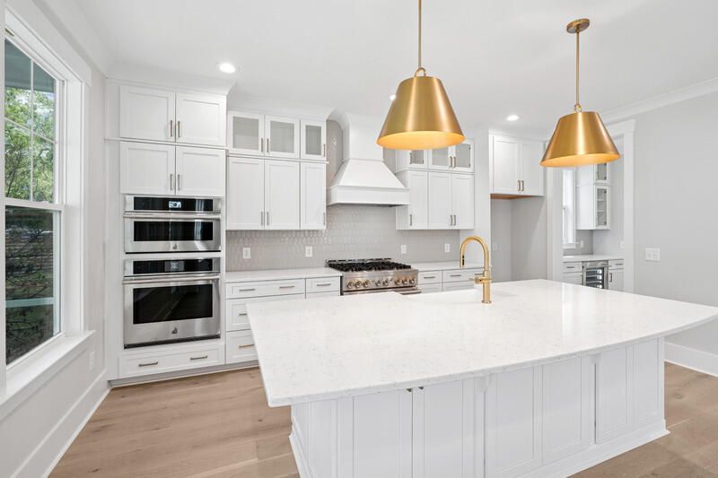 2039 Riverbend Dr, Charleston, SC 29412