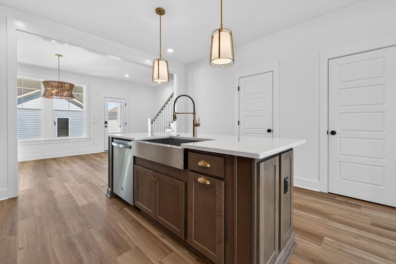 516 Ivy Green Ln, Summerville, SC 29486