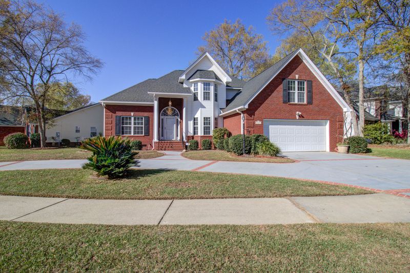 123 Spalding Cir, Goose Creek, SC 29445