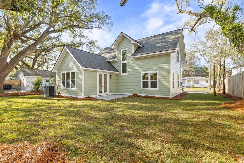 1105 Justice St, North Charleston, SC 29405