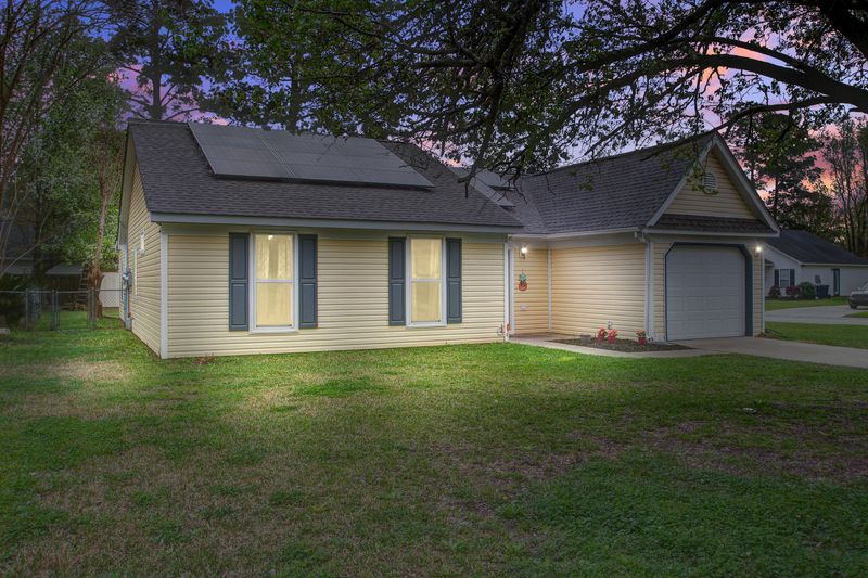 100 Tanager St, Summerville, SC 29483