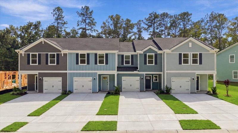 203 Brook Run Dr, Moncks Corner, SC 29461
