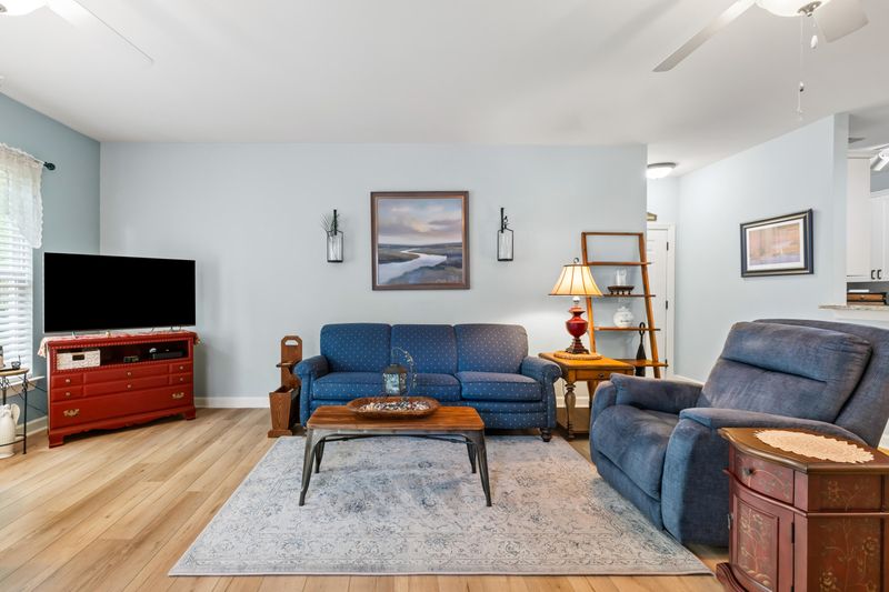 1675 Camfield Ln, Mount Pleasant, SC 29466
