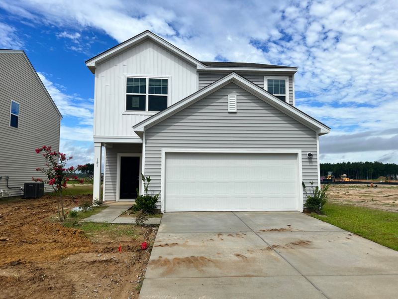 1018 Carriage Wood Cir, Ridgeville, SC 29472