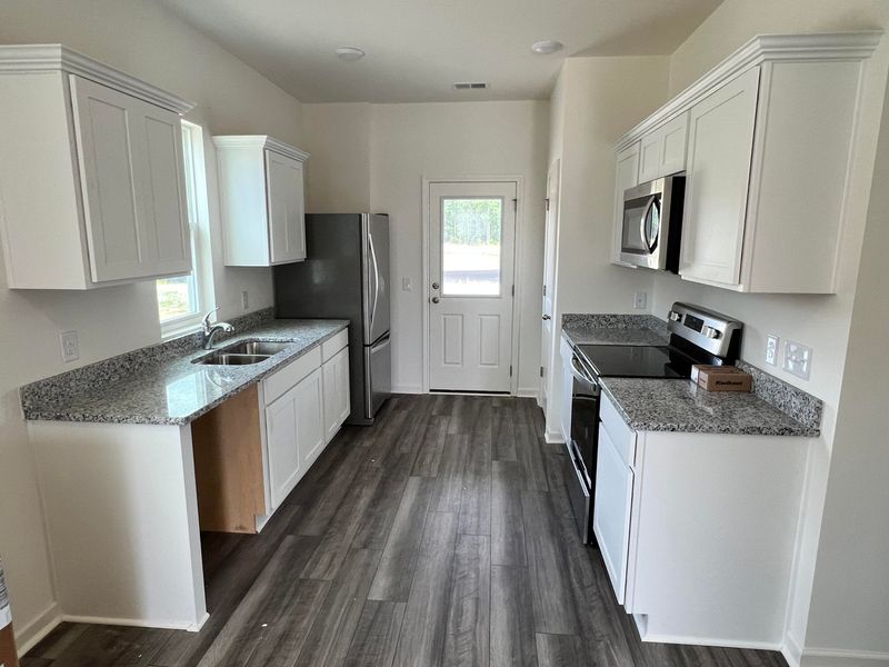 1268 Carriage Wood Cir, Ridgeville, SC 29472