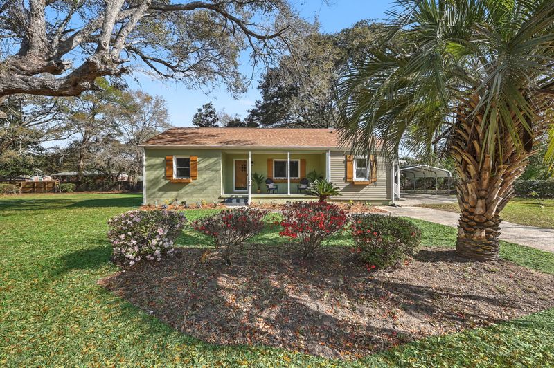 1509 Rainbow Rd, Charleston, SC 29412