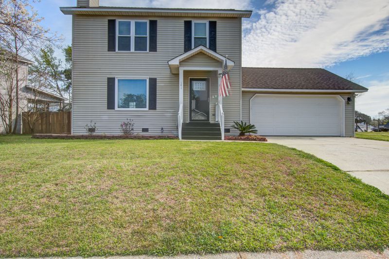 141 Persimmon Cir, Goose Creek, SC 29445