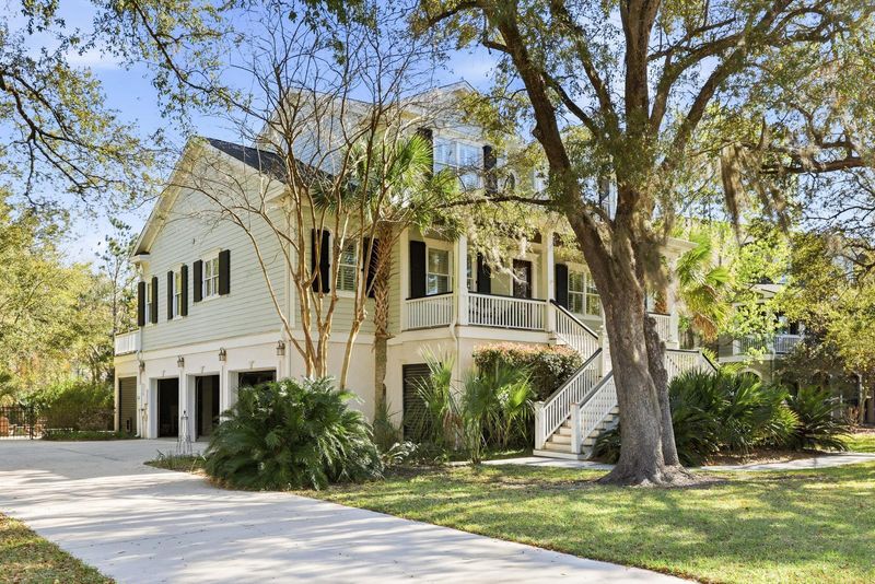 2216 Beckenham Dr, Mount Pleasant, SC 29466