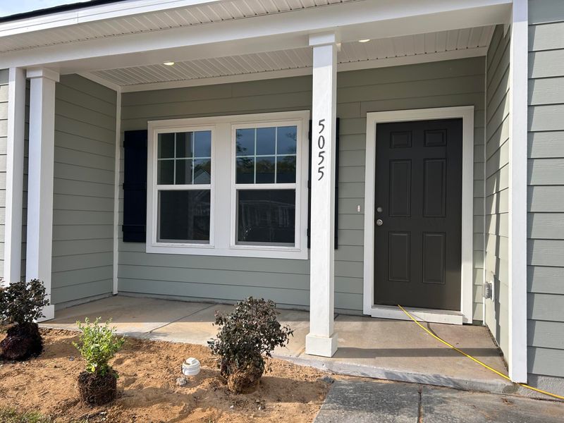 5055 Blackberry Ln, Ravenel, SC 29470