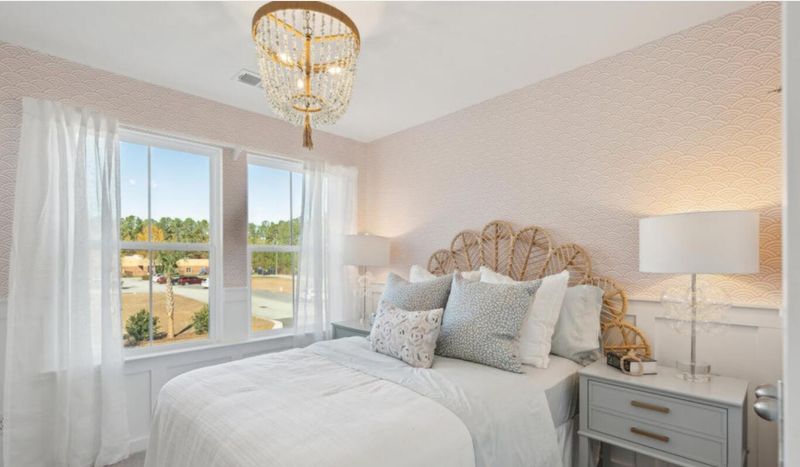 744 Ridgley Dr, Summerville, SC 29486