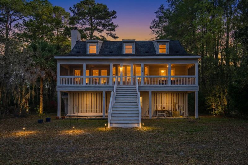 7717 White Point Rd, Adams Run, SC 29426