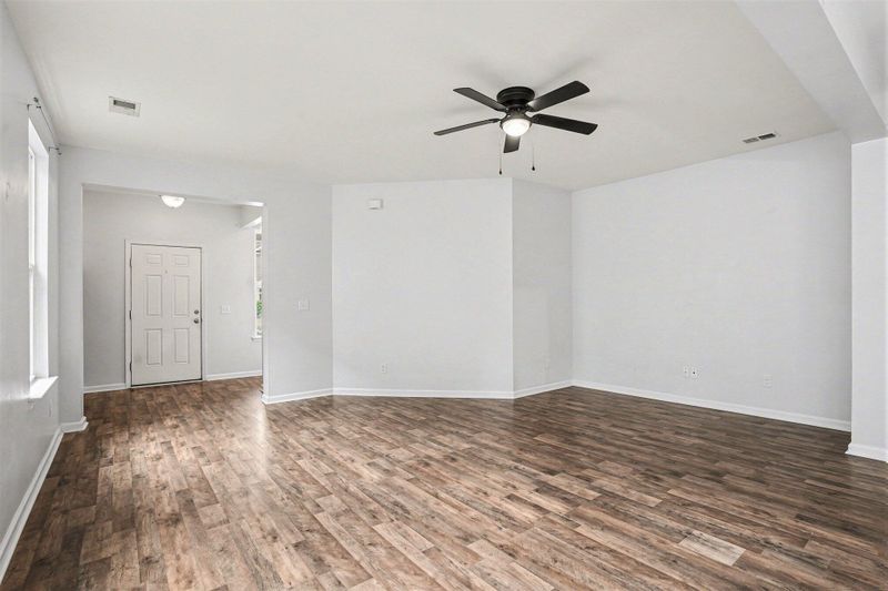 265 Oglethorpe Cir, Moncks Corner, SC 29461
