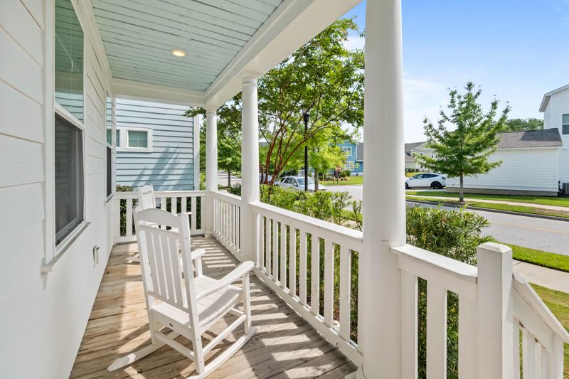 1073 Oak Bluff Ave, Charleston, SC 29492